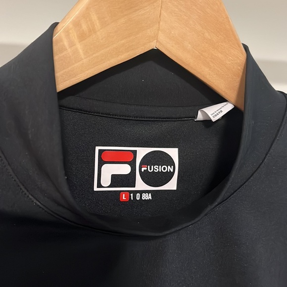 Fila Drawstring Long Sleeve Mock Neck Shirt Size L - Picture 2 of 6